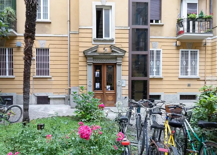 Apartament Citta' Studi Poggi 7 *