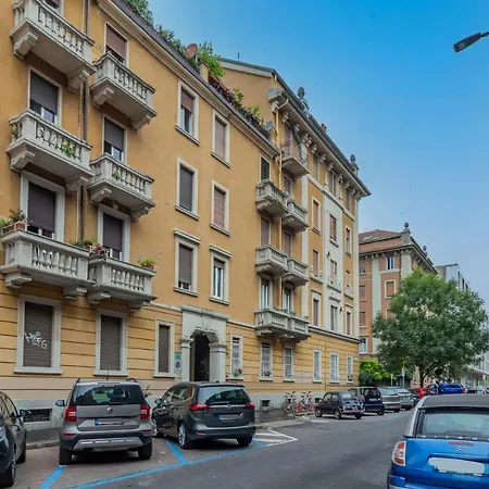 Apartman Citta' Studi Poggi 7 *